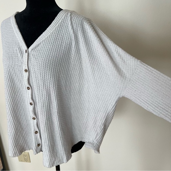 Out from Under White Waffle Knit Button Down Women's Relaxed Fit Cardigan Sz S - Picture 3 of 8